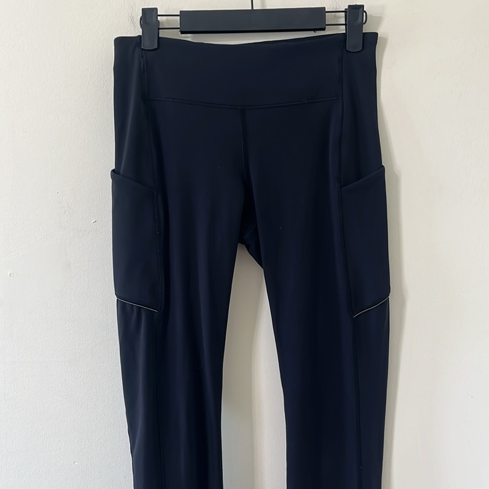 Lululemon Speed Up Tight Full On Luxtreme 28” Black Size 6 - Picture 5 of 11